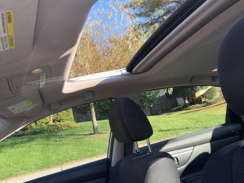 Used 2018 Nissan Altima 2.5 SV w/ 2.5 SV Technology Package image 11