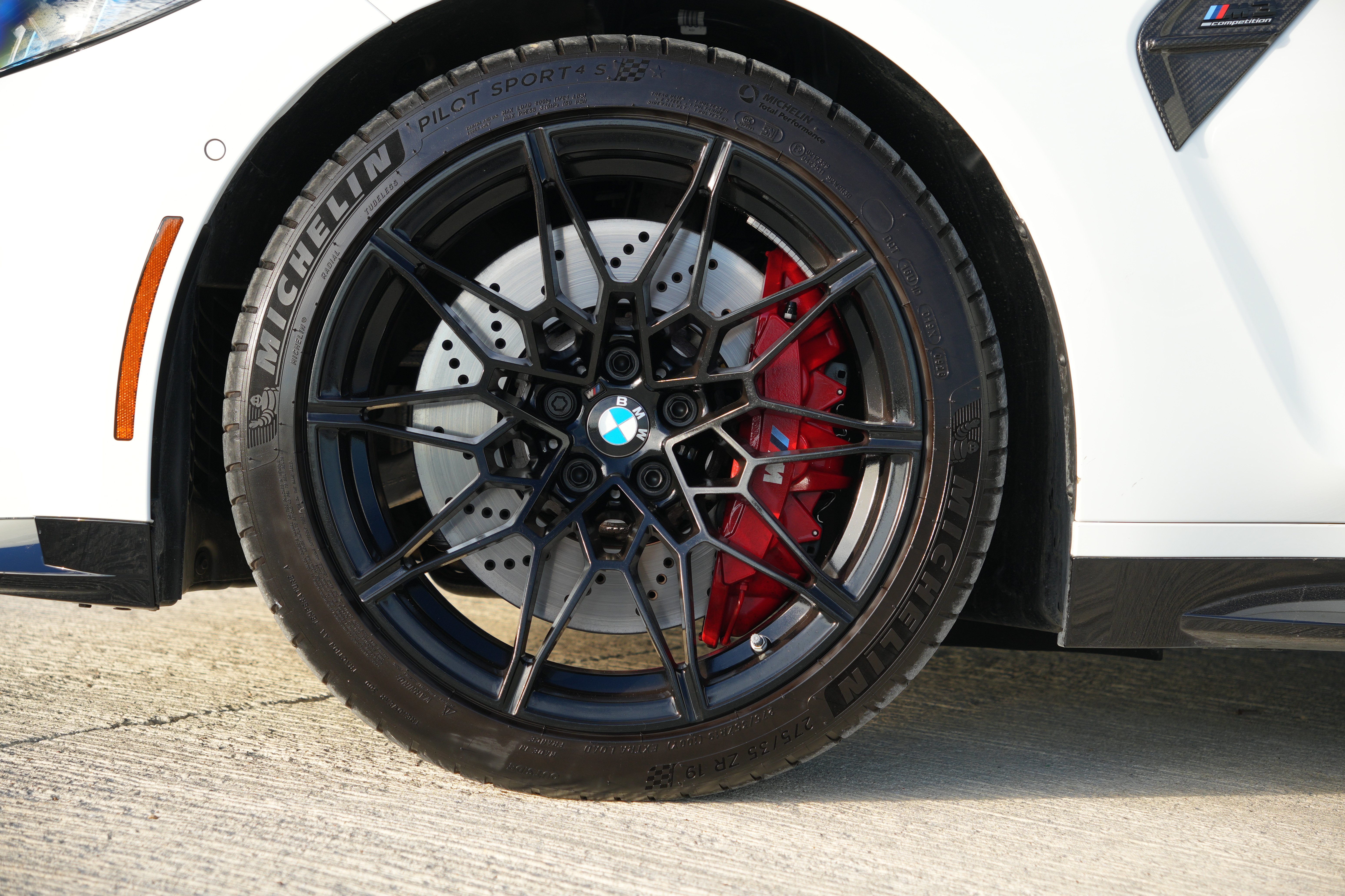 Used 2027 BMW M3 Competition w/ M Carbon Exterior Package AWD/4WD image 10