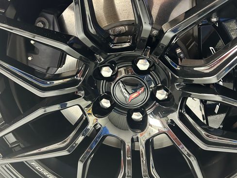 Used 2023 Chevrolet Corvette Z06 image 25