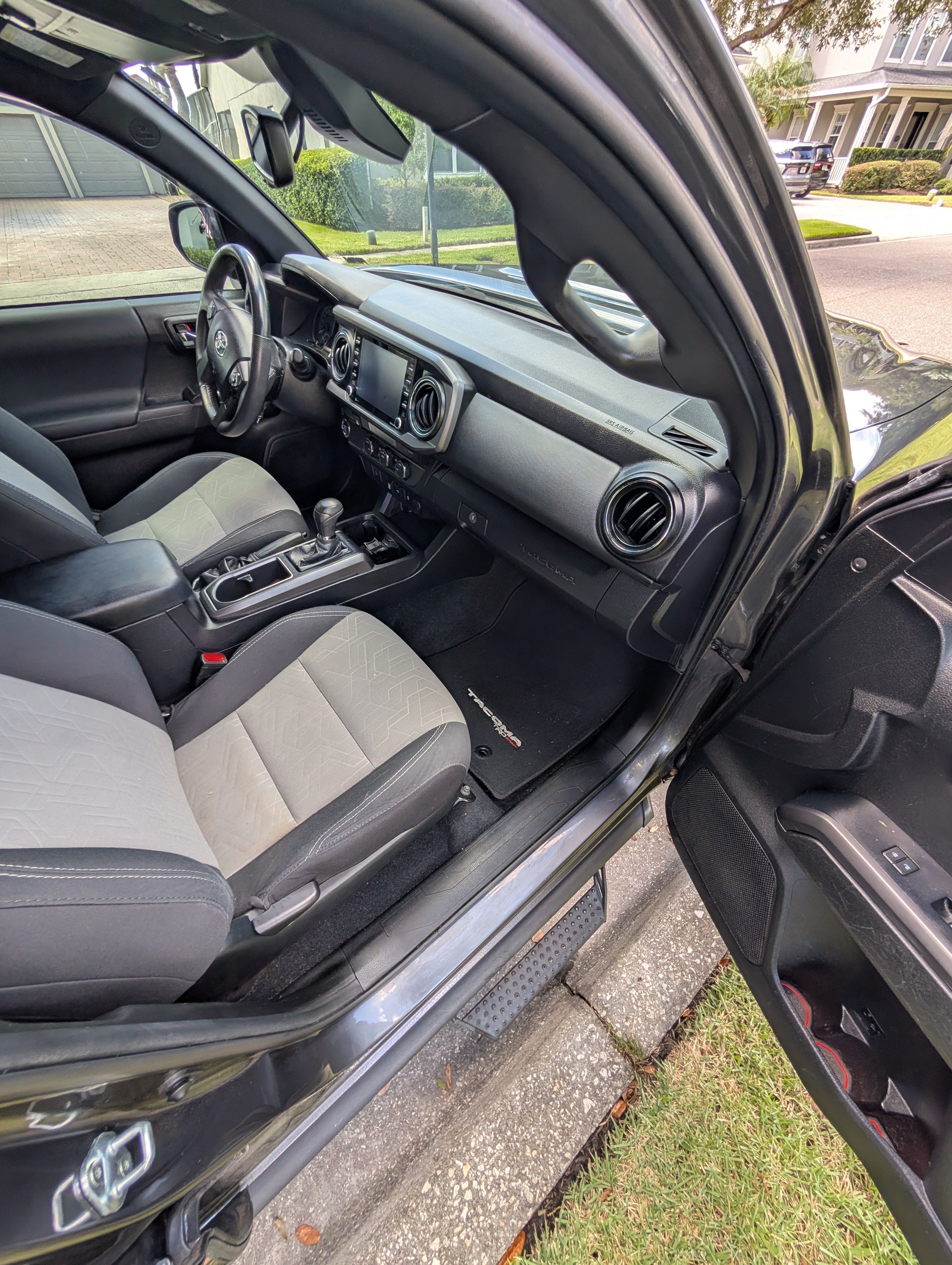 Used 2021 Toyota Tacoma TRD Sport RWD image 12