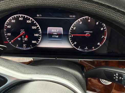 Used 2020 Mercedes-Benz E 350 Sedan image 9