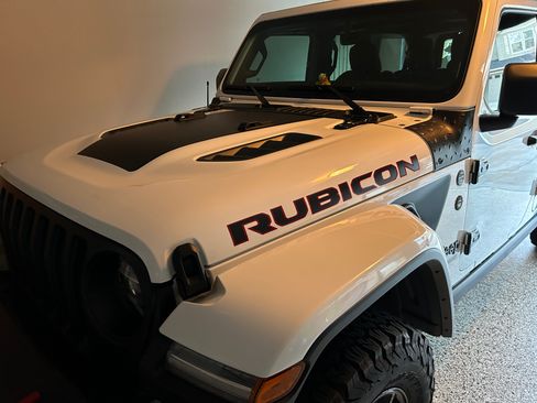 Used 2021 Jeep Wrangler Unlimited Rubicon image 4