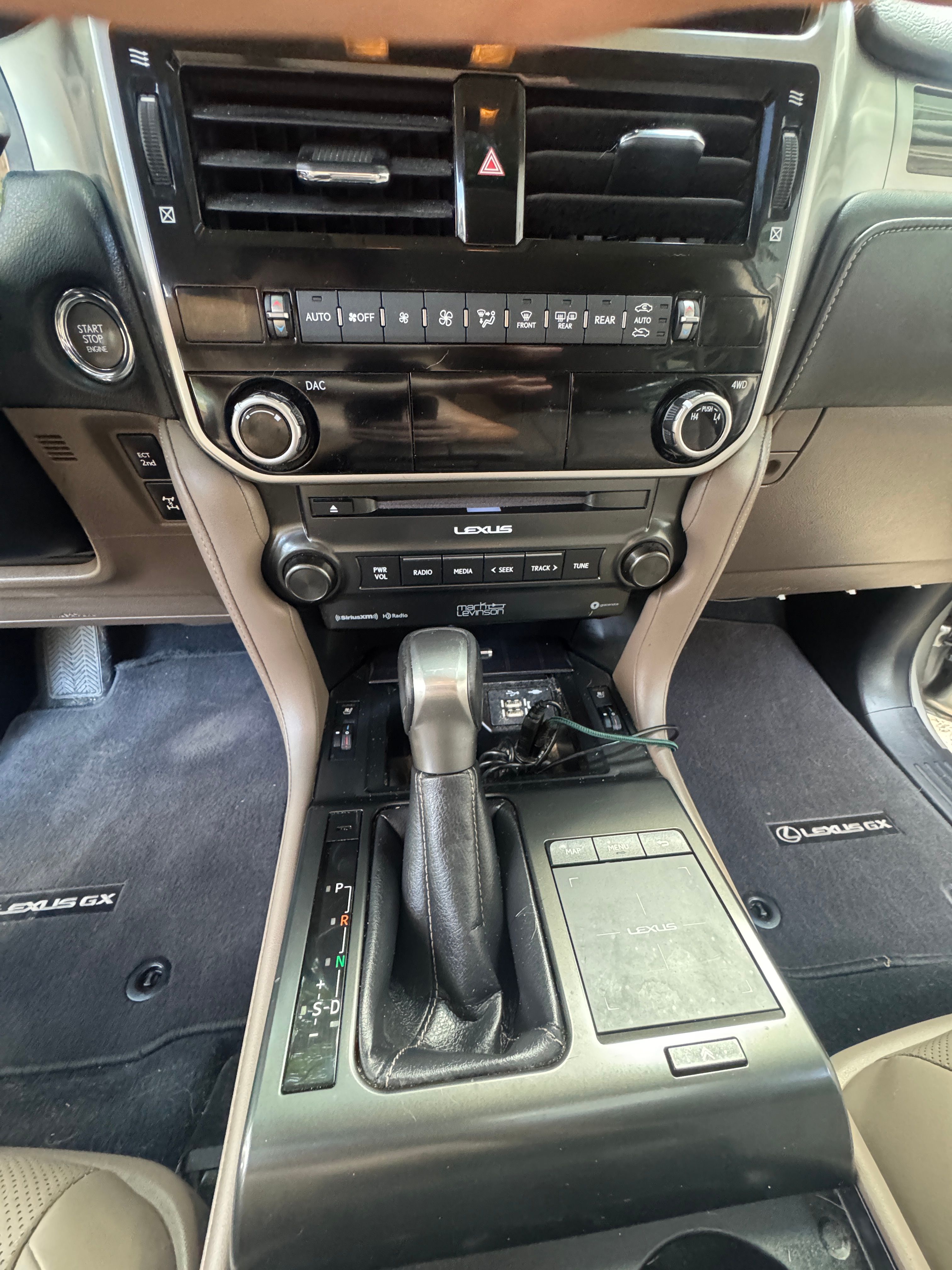 Used 2022 Lexus GX 460 Premium AWD/4WD image 27