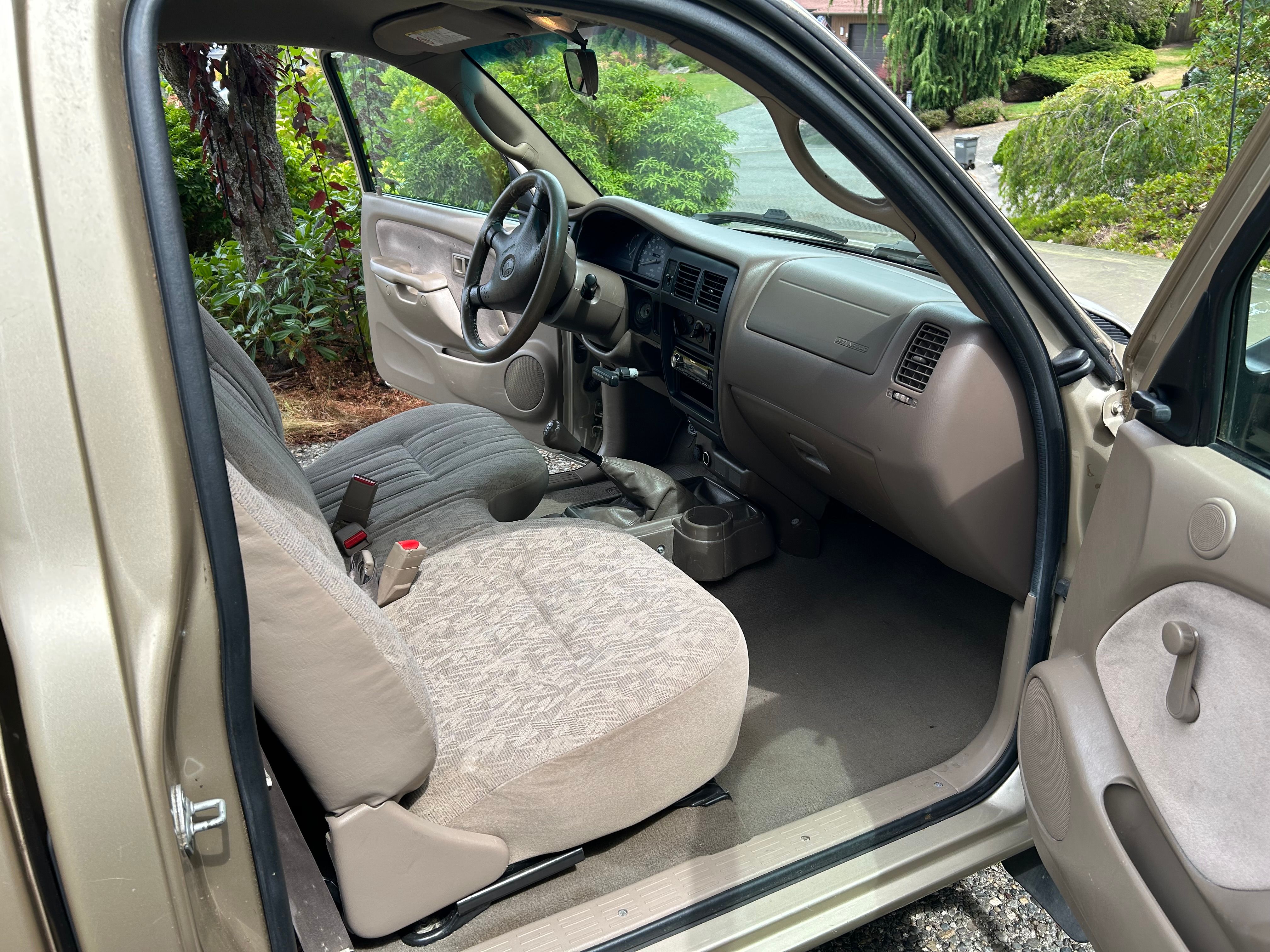 Used 2004 Toyota Tacoma 2WD Regular Cab image 13