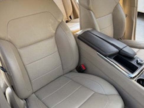 Used 2014 Mercedes-Benz ML 350 4MATIC image 6