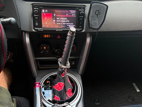 Used 2015 Scion FR-S RWD image 16