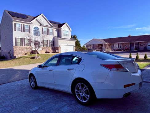 Used 2011 Acura TL Sedan 4D image 15