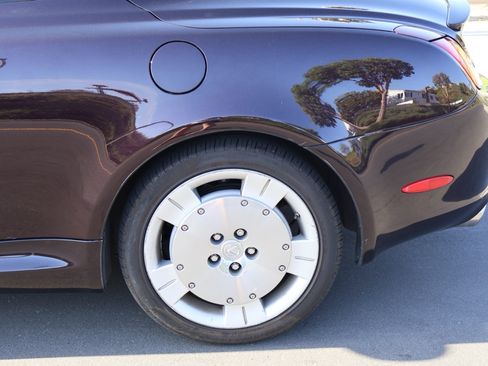 Used 2004 Lexus SC 430 Convertible RWD image 6