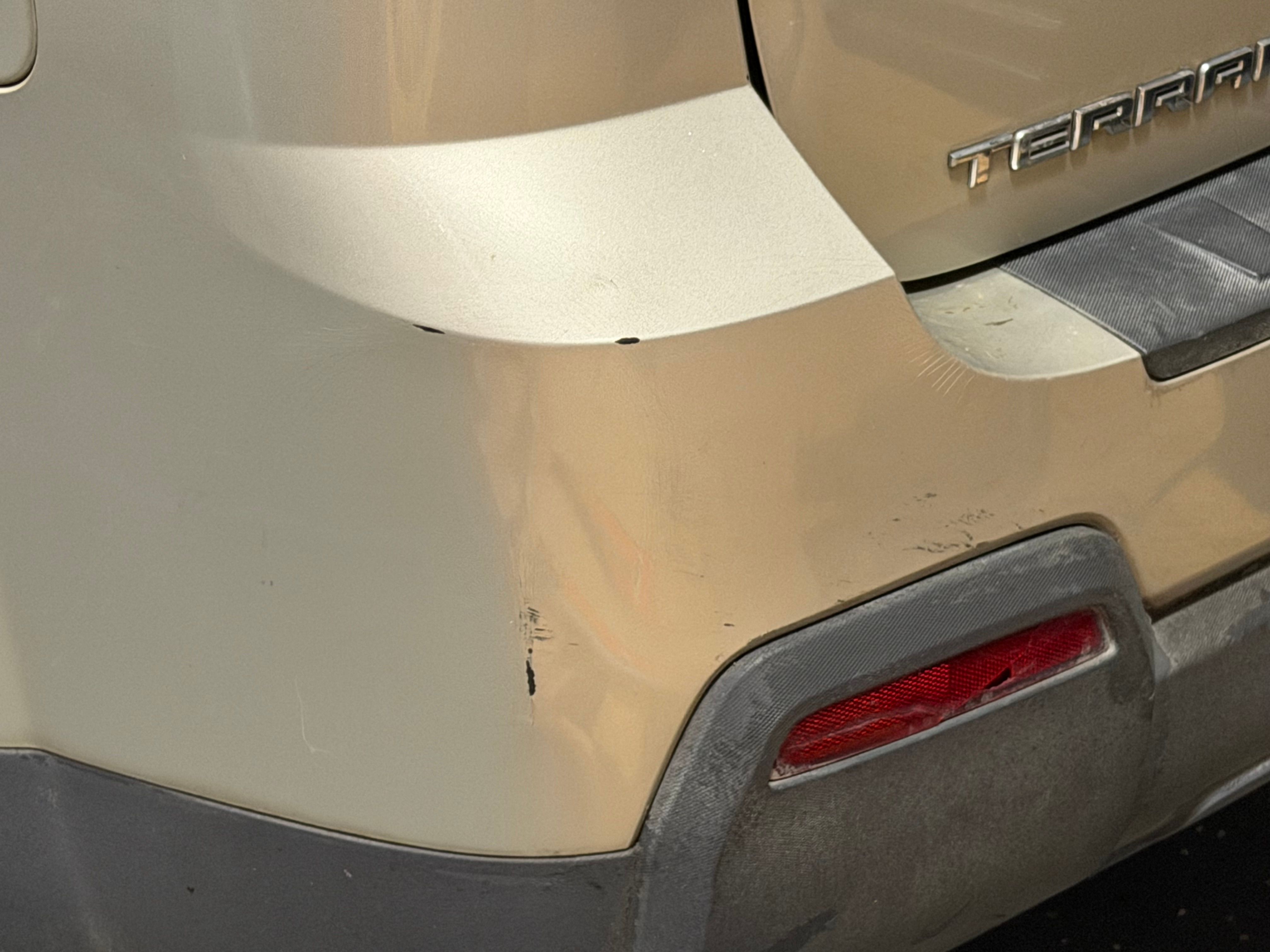 Used 2014 GMC Terrain SLE FWD image 14