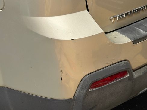 Used 2014 GMC Terrain SLE FWD image 14