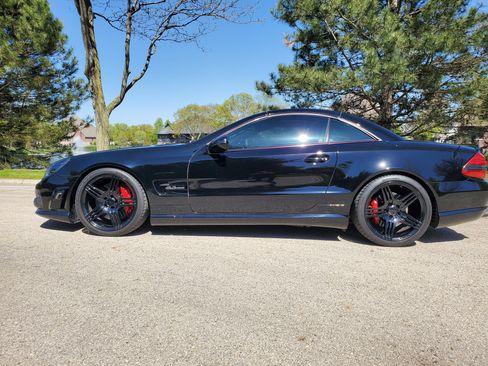 Used 2011 Mercedes-Benz SL 63 AMG image 10