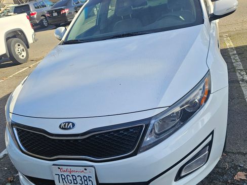 Used 2015 Kia Optima LX w/ LX Convenience Package image 1