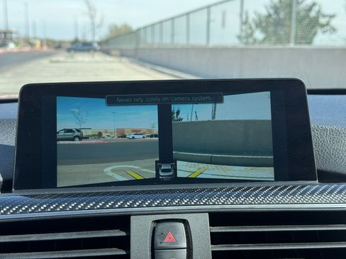 Used 2017 BMW M4 Coupe image 16