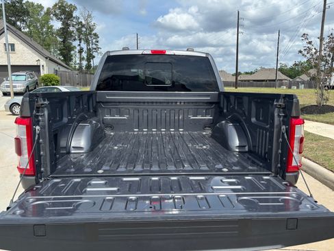 Used 2023 Ford F150 Lariat w/ FX4 Off-Road Package AWD/4WD image 9