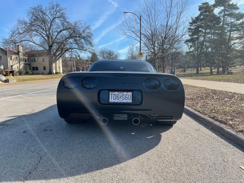 Used 2003 Chevrolet Corvette Z06 w/ Memory Package, 3 Drivers image 1