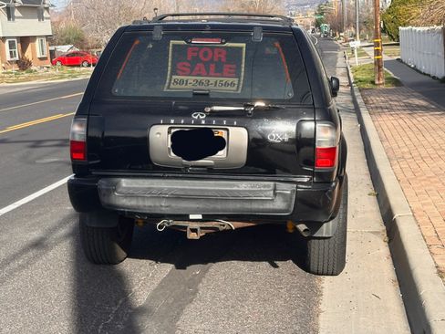 Used 1998 INFINITI QX4 4WD image 4