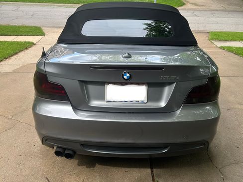 Used 2012 BMW 135i Convertible RWD image 6