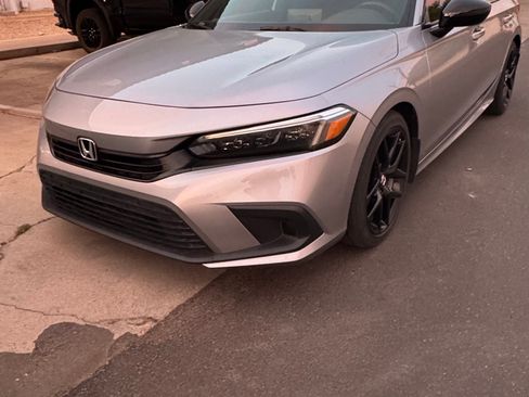 Used 2022 Honda Civic Sport image 6