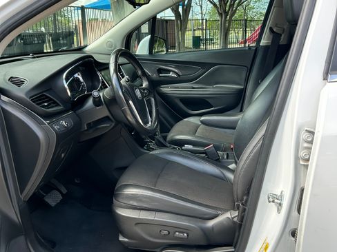 Used 2019 Buick Encore Preferred image 17