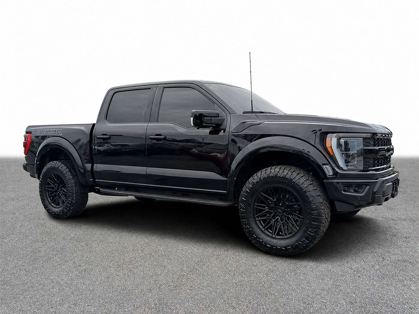 Used 2023 Ford F150 Raptor w/ Raptor 37 Performance Package AWD/4WD image 1