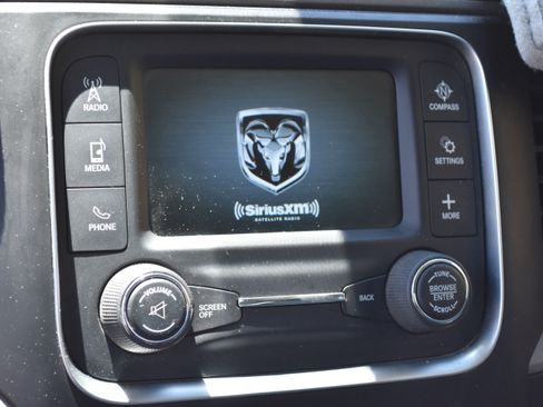 Used 2016 RAM 2500 Tradesman w/ Chrome Appearance Group AWD/4WD image 27