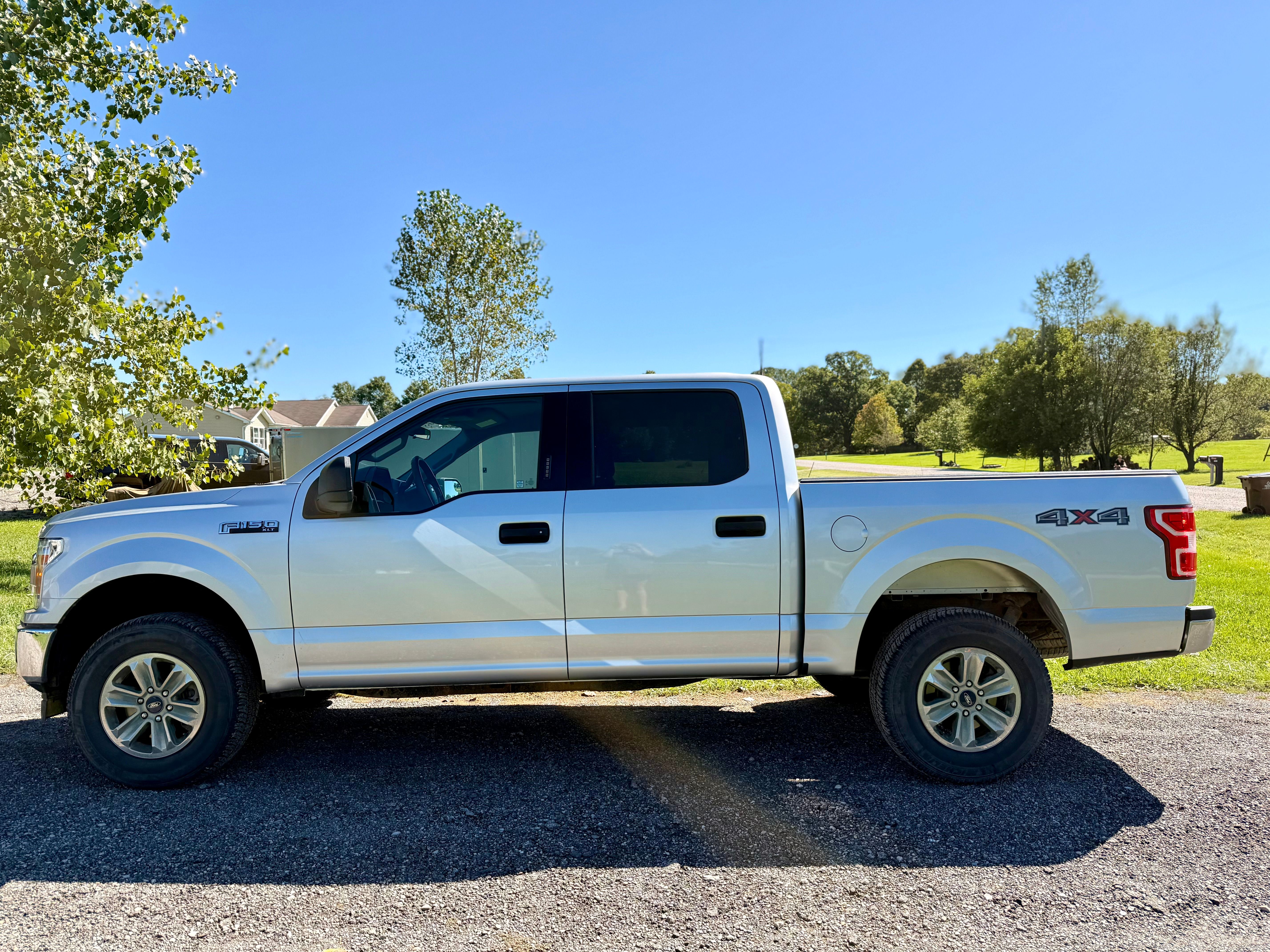 Used 2018 Ford F150 XLT AWD/4WD image 11