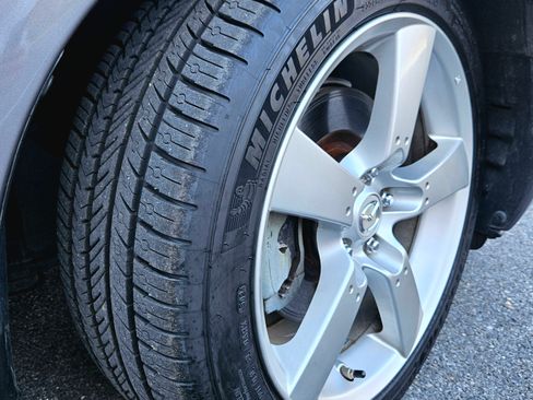 Used 2005 MAZDA RX-8 w/ MT Touring Pkg image 11