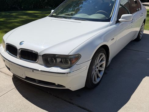 Used 2005 BMW 745Li RWD image 10