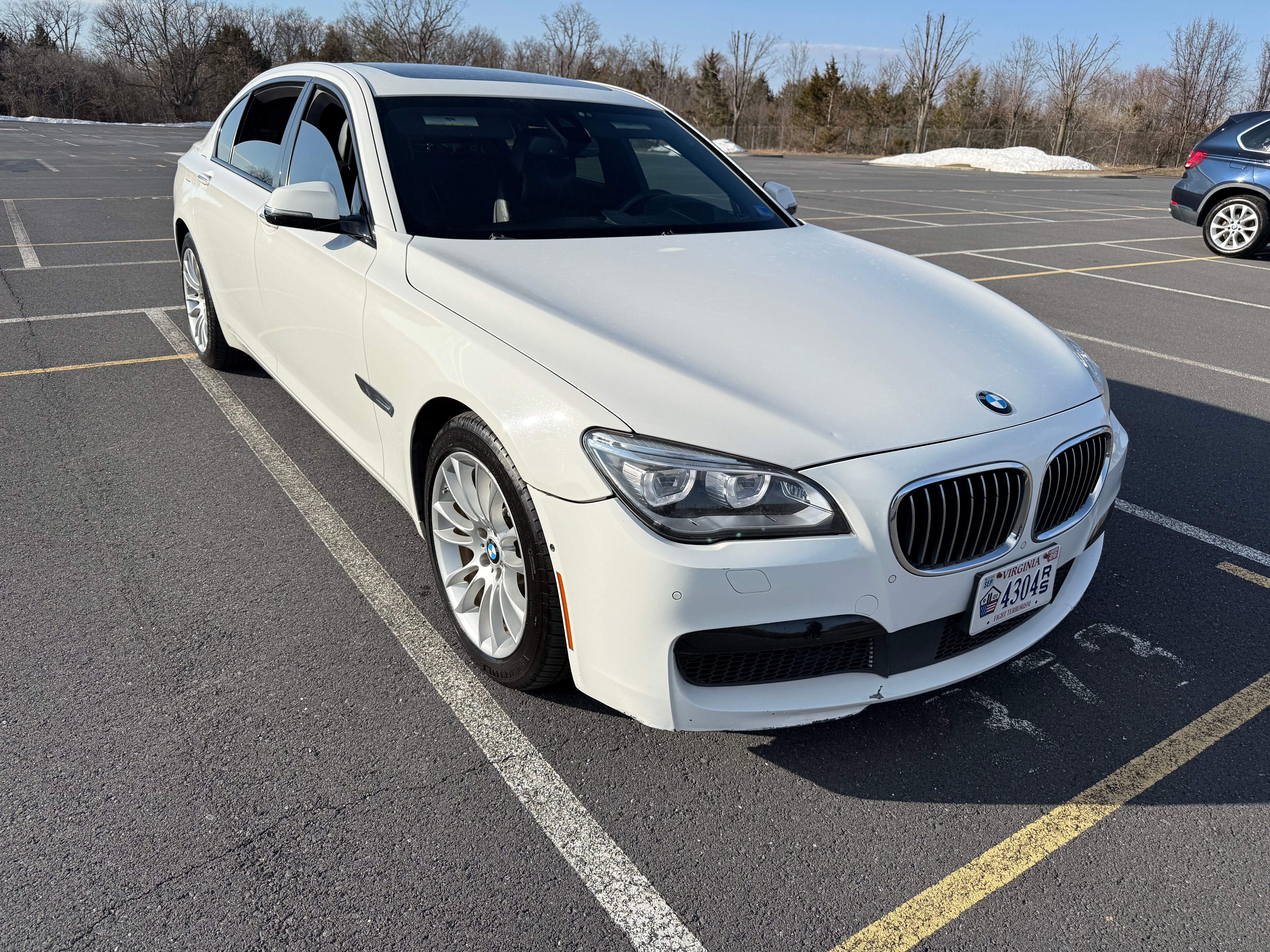 Used 2013 BMW 750Li xDrive AWD/4WD image 1
