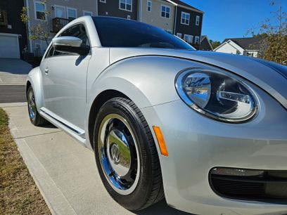 Used 2013 Volkswagen Beetle 2.5