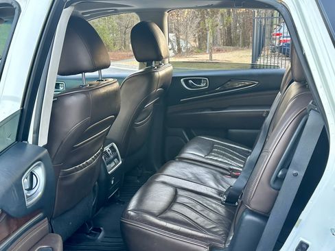Used 2014 INFINITI QX60 3.5 Sport Utility 4D w/ Premium Plus Package image 11