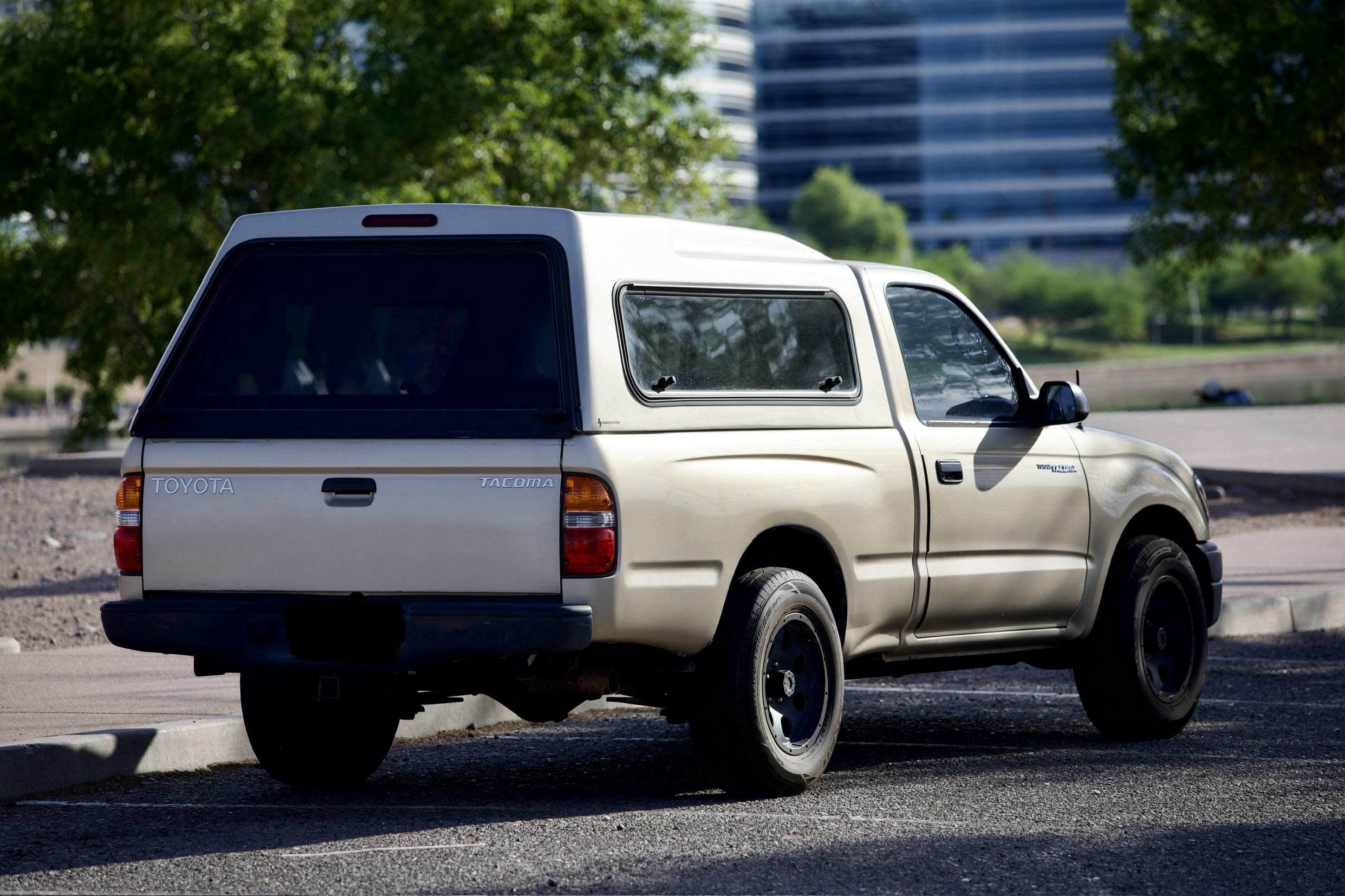 Used 2001 Toyota Tacoma 2WD Regular Cab w/ Enhancement Pkg image 5