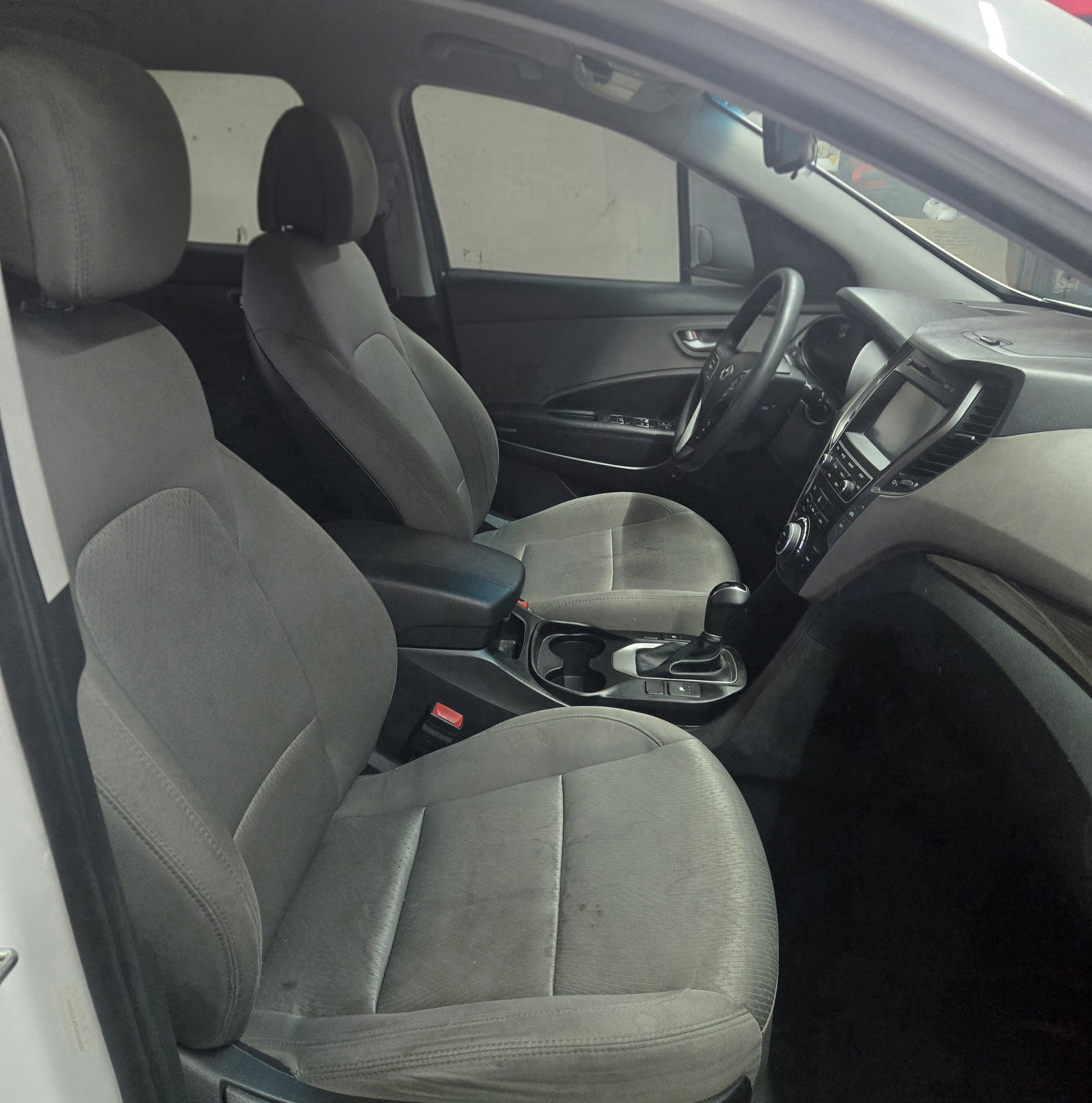 Used 2018 Hyundai Santa Fe Sport w/ 2.4L Value Package 02 FWD image 15
