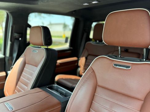 Used 2024 GMC Sierra 2500 Denali Ultimate image 14