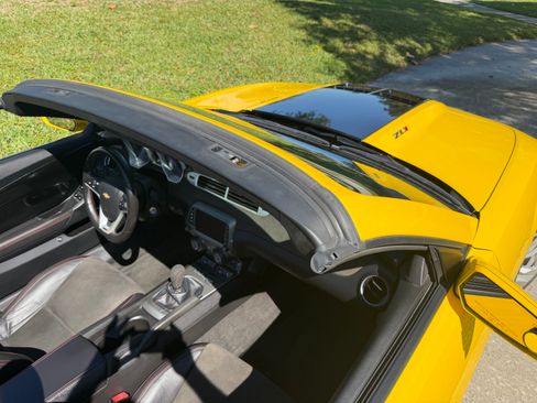 Used 2013 Chevrolet Camaro ZL1 image 12