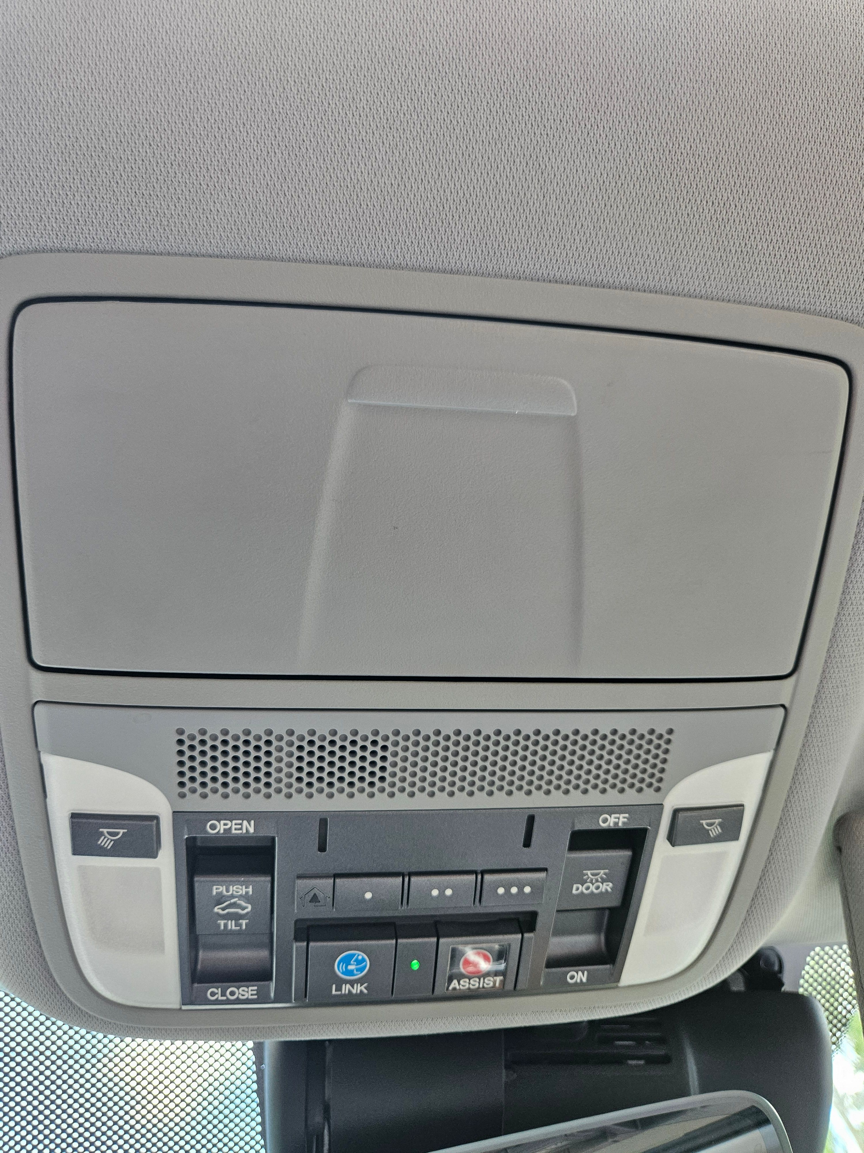 Used 2015 Acura TLX w/ Technology Package FWD image 10