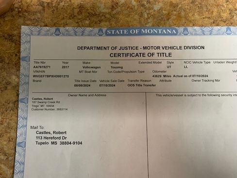 Used 2017 Volkswagen Touareg Sport image 6