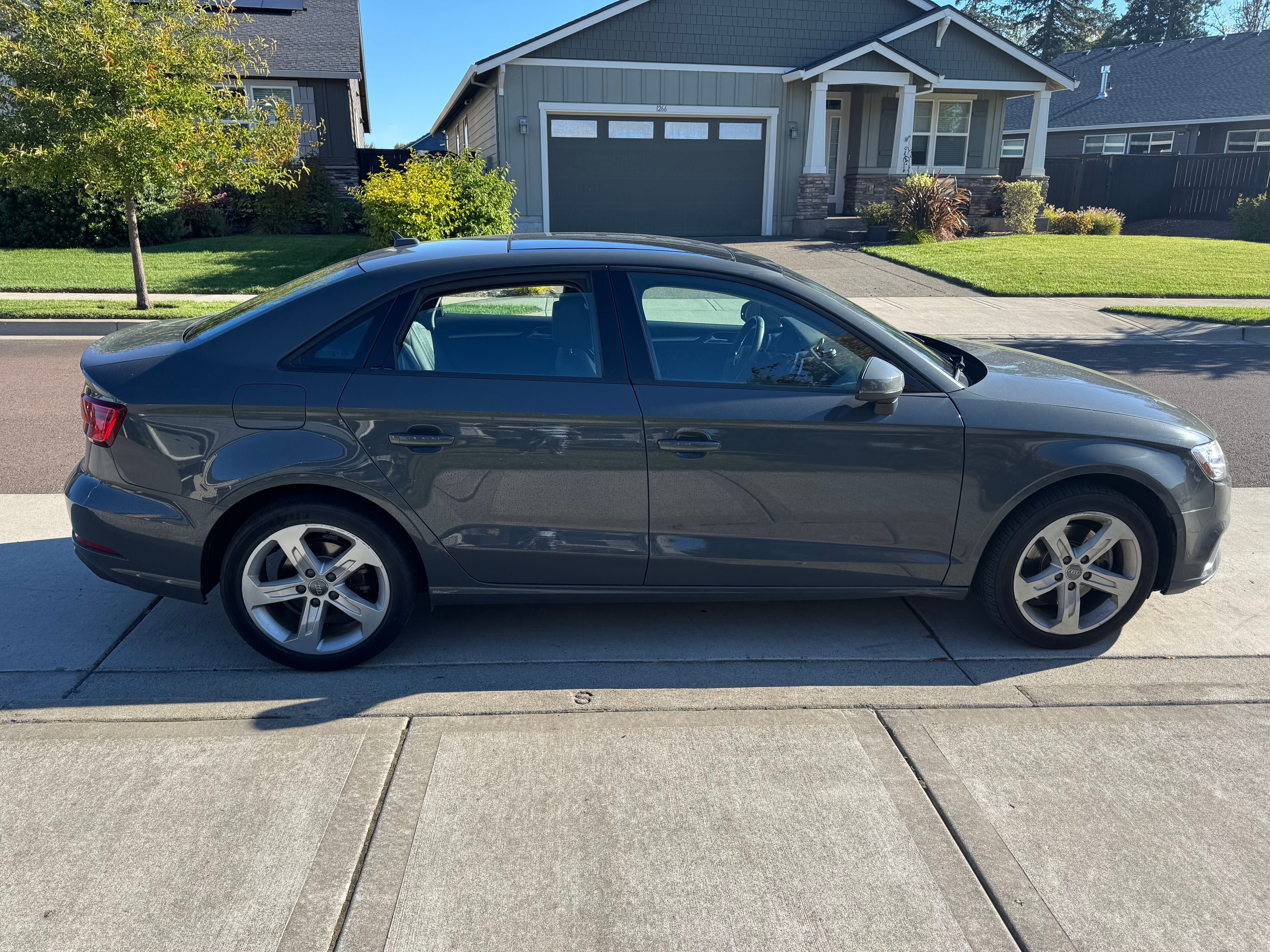 Used 2017 Audi A3 2.0T Premium w/ Convenience Package AWD/4WD image 6