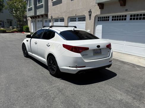 Used 2013 Kia Optima LX FWD image 5