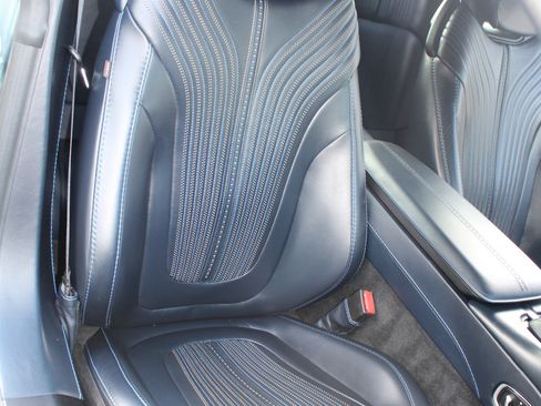 Used 2018 Aston Martin DB11 V12 image 20