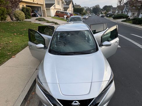 Used 2021 Nissan Leaf S w/ S Charge Package image 2