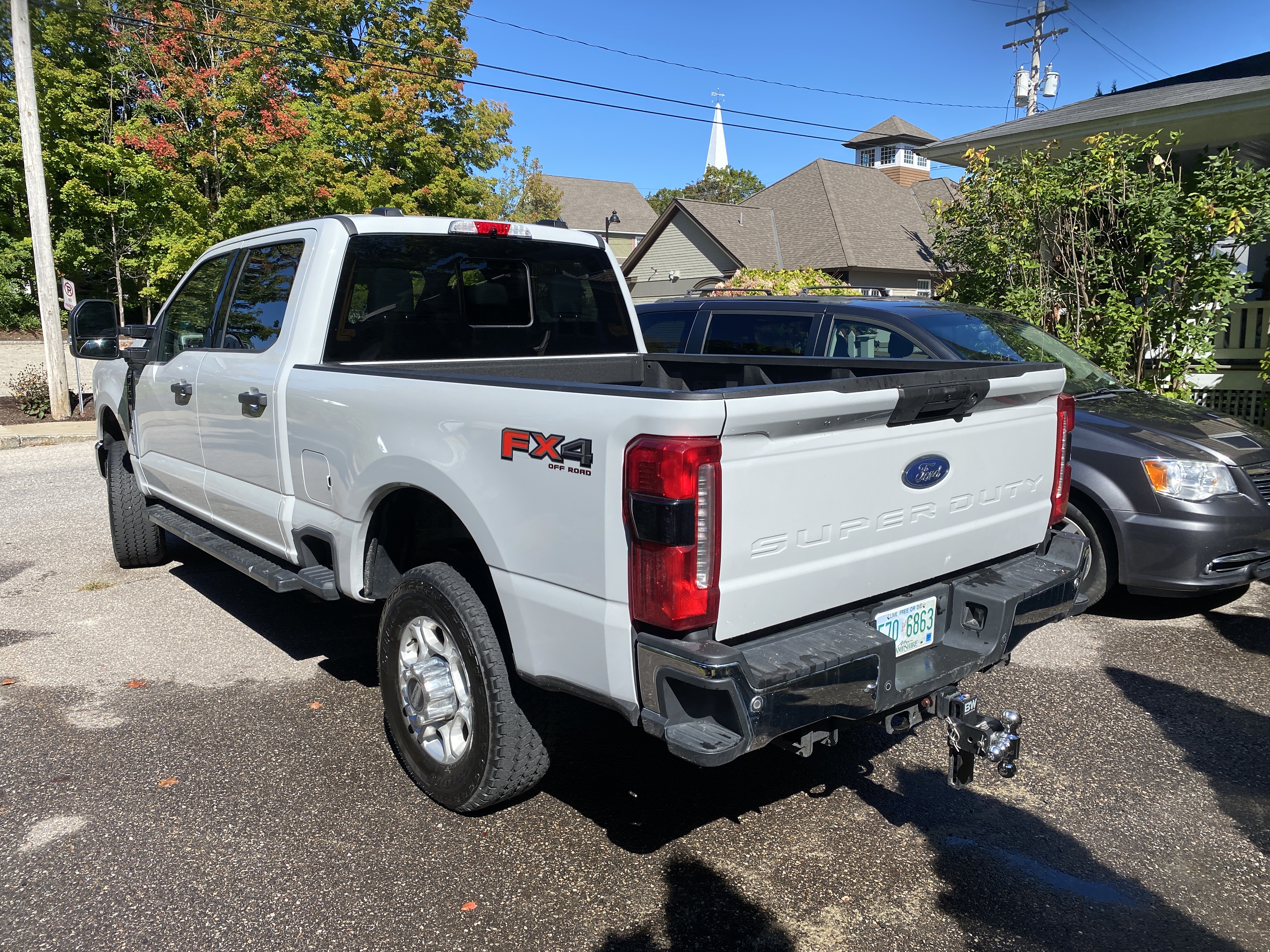Used 2026 Ford F350 XLT w/ 360-Degree Camera Package AWD/4WD image 9