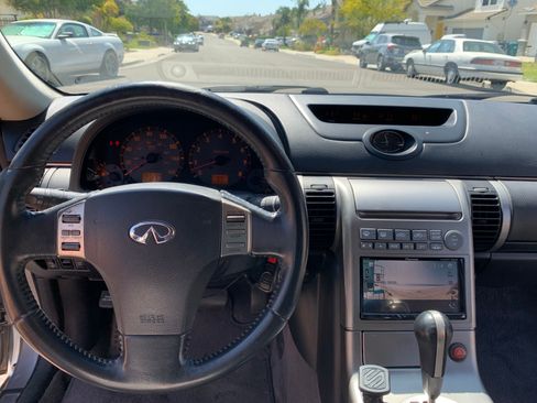 Used 2004 INFINITI G35 Coupe w/ Premium Pkg image 14