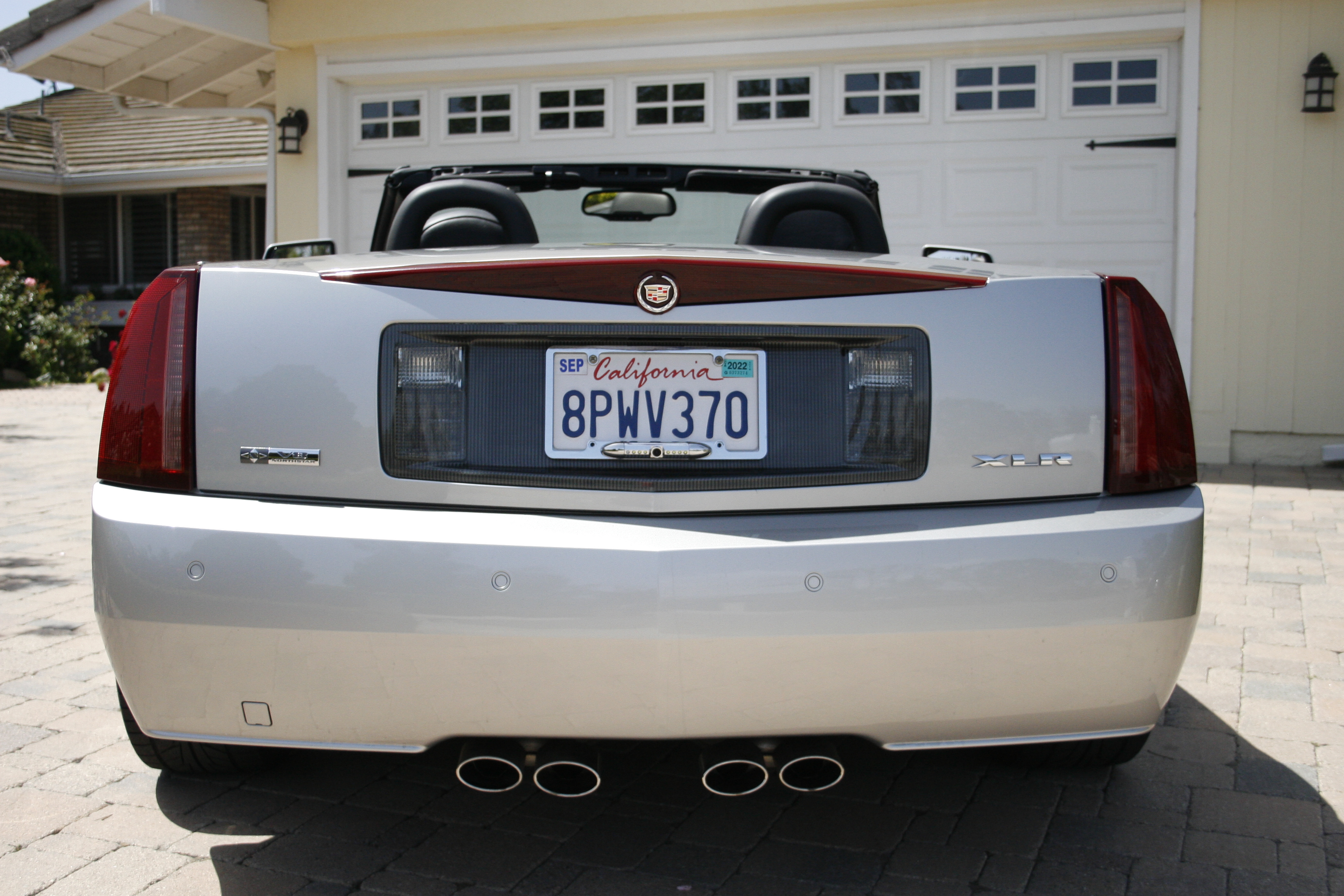 Used 2006 Cadillac XLR RWD image 6