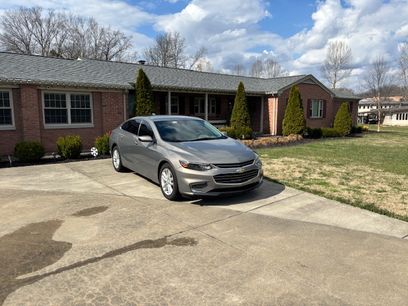Used 2018 Chevrolet Malibu LT w/ Leather Package