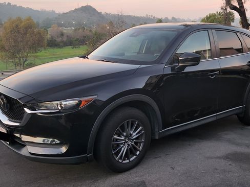 Used 2021 MAZDA CX-5 Touring image 1