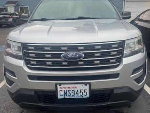 Used 2016 Ford Explorer 4WD image 4
