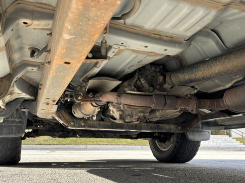 Used 2006 Toyota Tundra Limited image 15