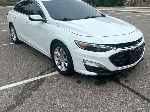 Used 2020 Chevrolet Malibu LT FWD image 5