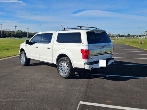 Used 2020 Ford F150 Limited w/ Trailer Tow Package image 10